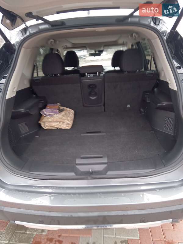 Позашляховик / Кросовер Nissan Rogue 2019 в Білій Церкві