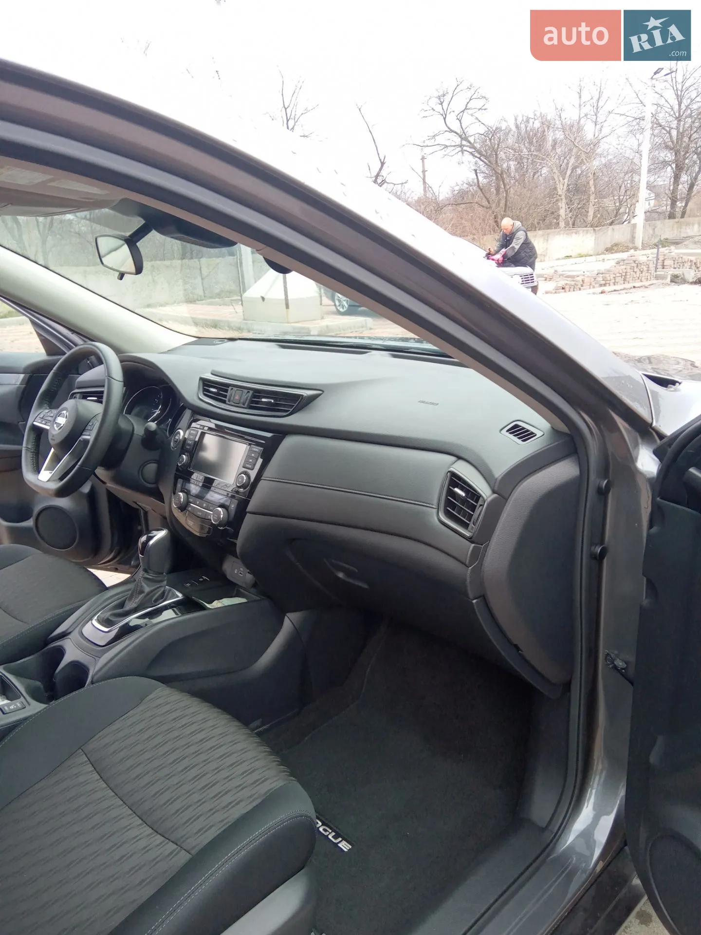 2019 Nissan Rogue - мініатюра 23