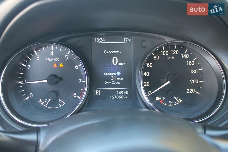 Позашляховик / Кросовер Nissan Rogue 2017 в Києві