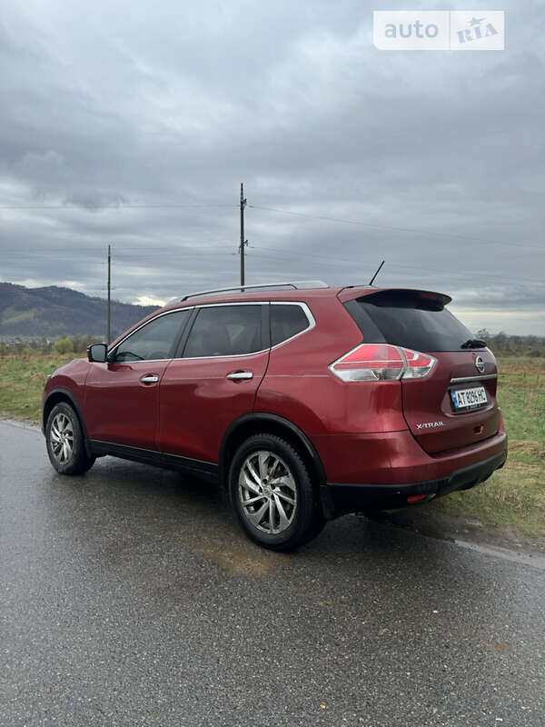 Внедорожник / Кроссовер Nissan Rogue 2014 в Долине