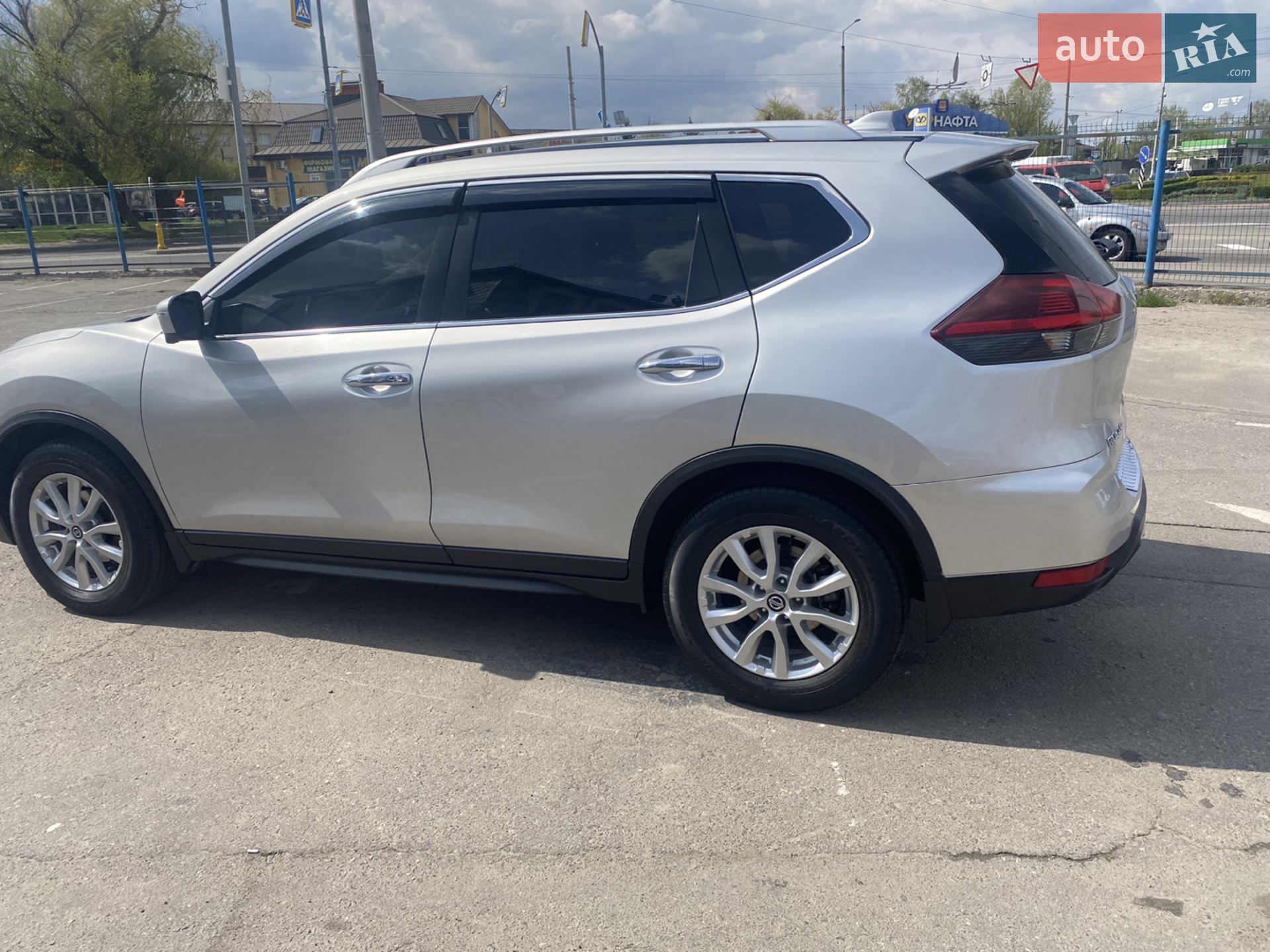 2018 Nissan Rogue - мініатюра 17