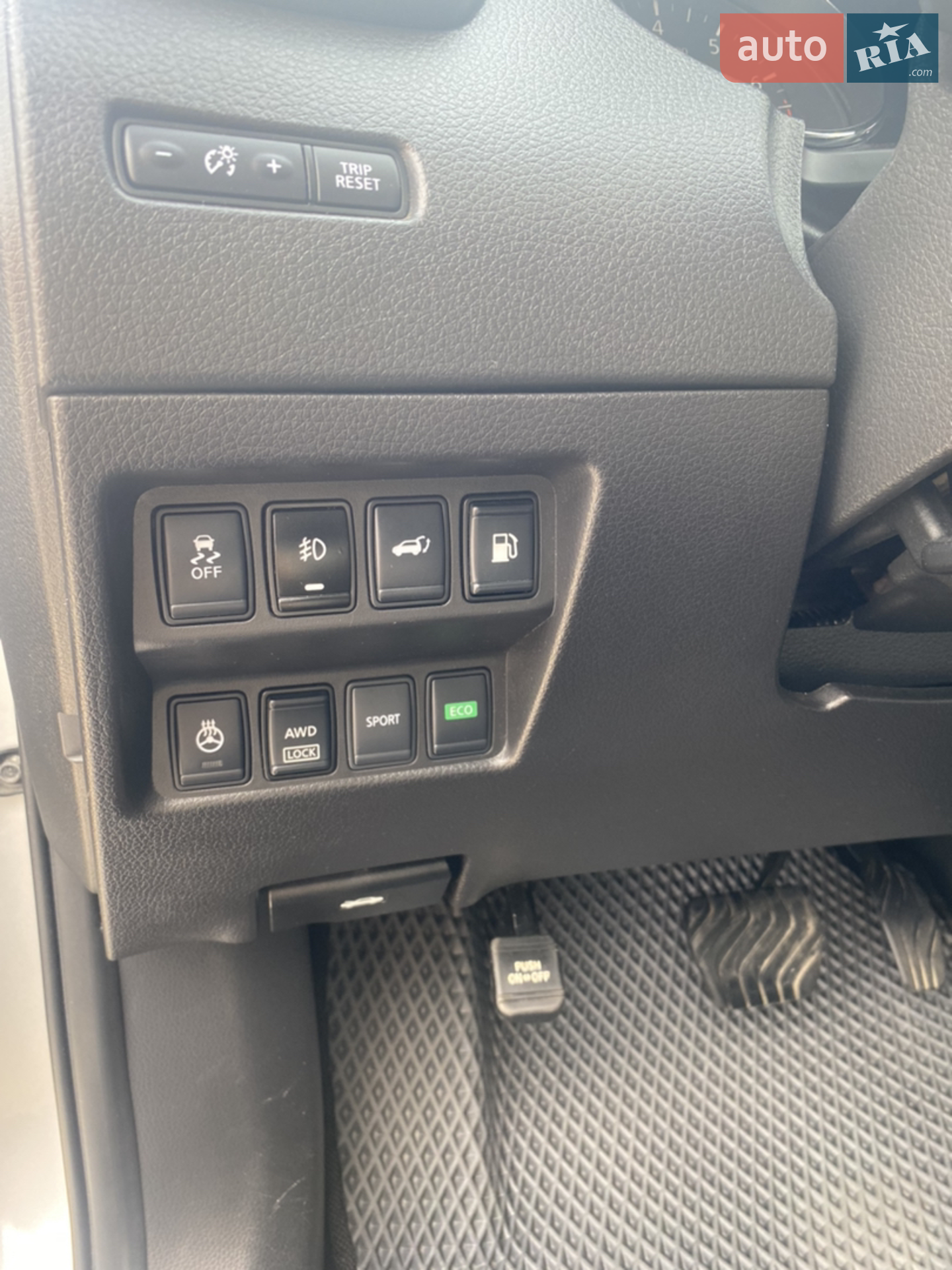 2018 Nissan Rogue - мініатюра 38