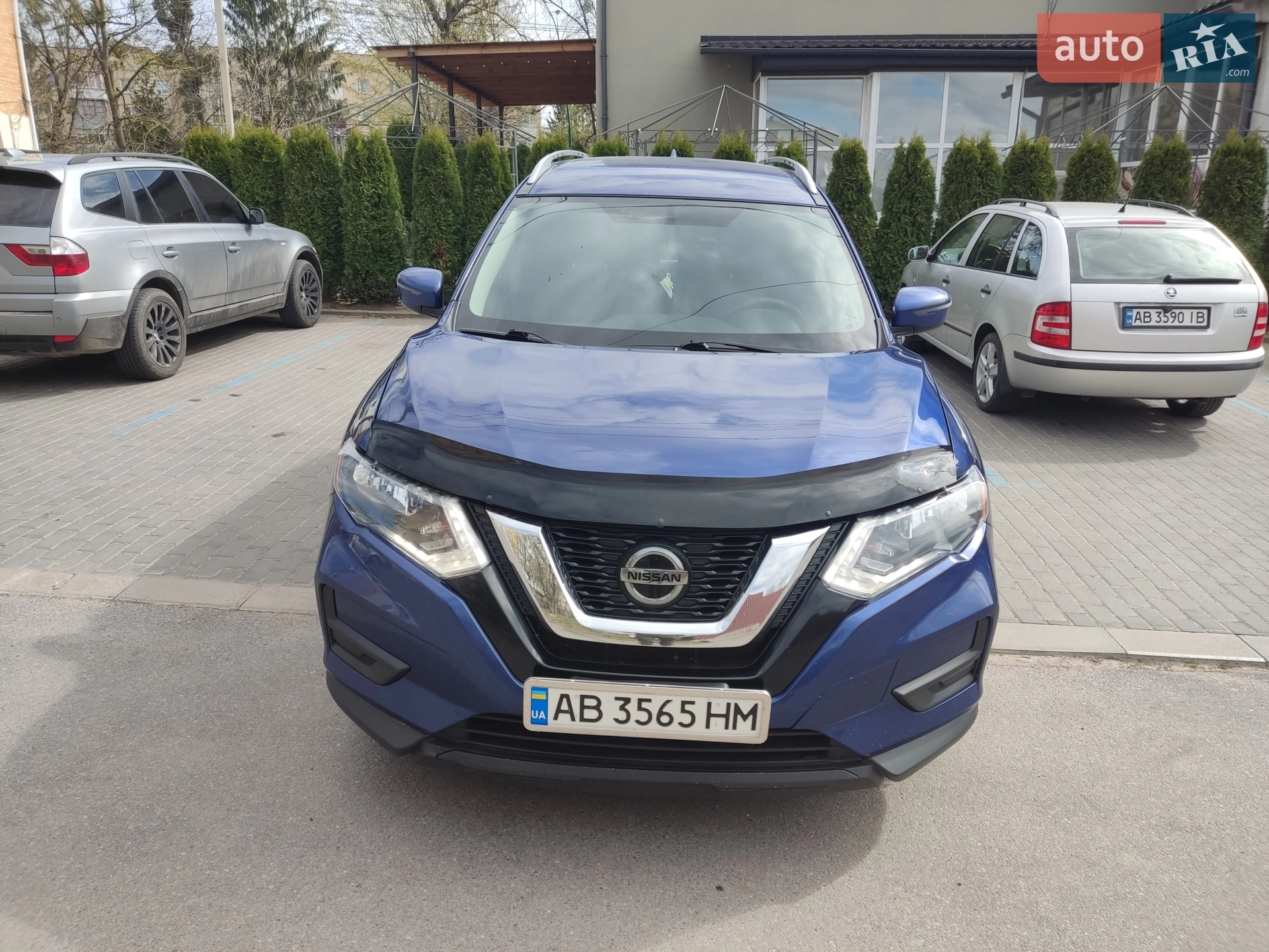 2017 Nissan Rogue - мініатюра 2