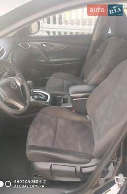 Внедорожник / Кроссовер Nissan Rogue 2015 в Ивано-Франковске