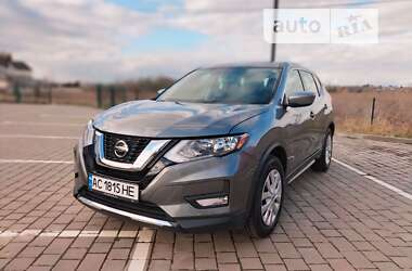 Позашляховик / Кросовер Nissan Rogue 2018 в Луцьку