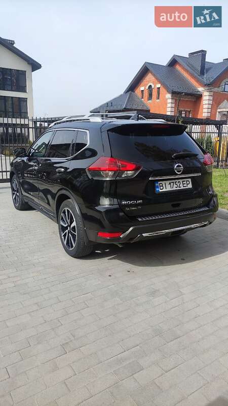 Позашляховик / Кросовер Nissan Rogue 2018 в Кременчуці