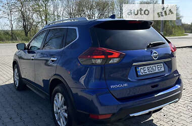 Внедорожник / Кроссовер Nissan Rogue 2018 в Черновцах