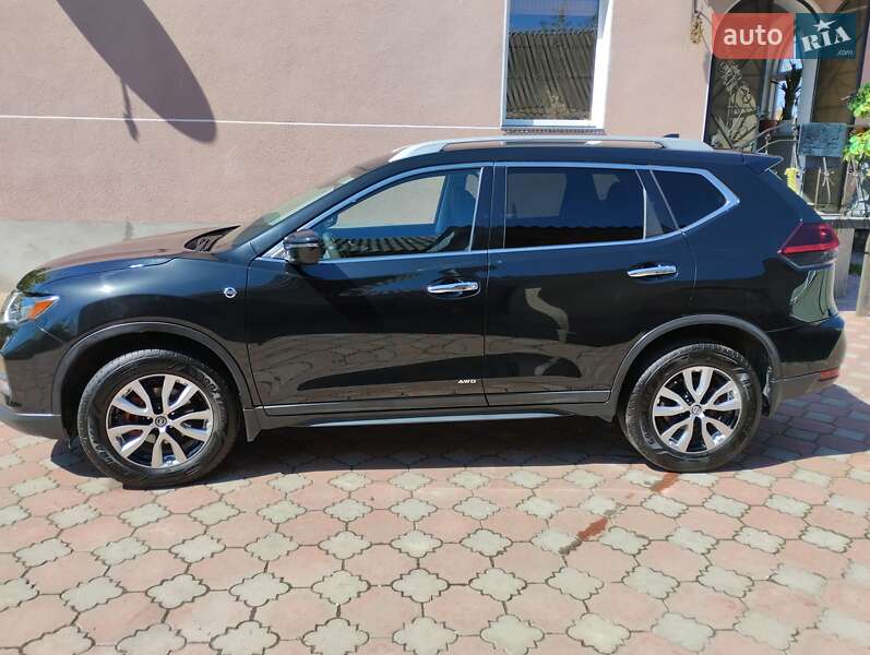 Позашляховик / Кросовер Nissan Rogue 2019 в Тернополі