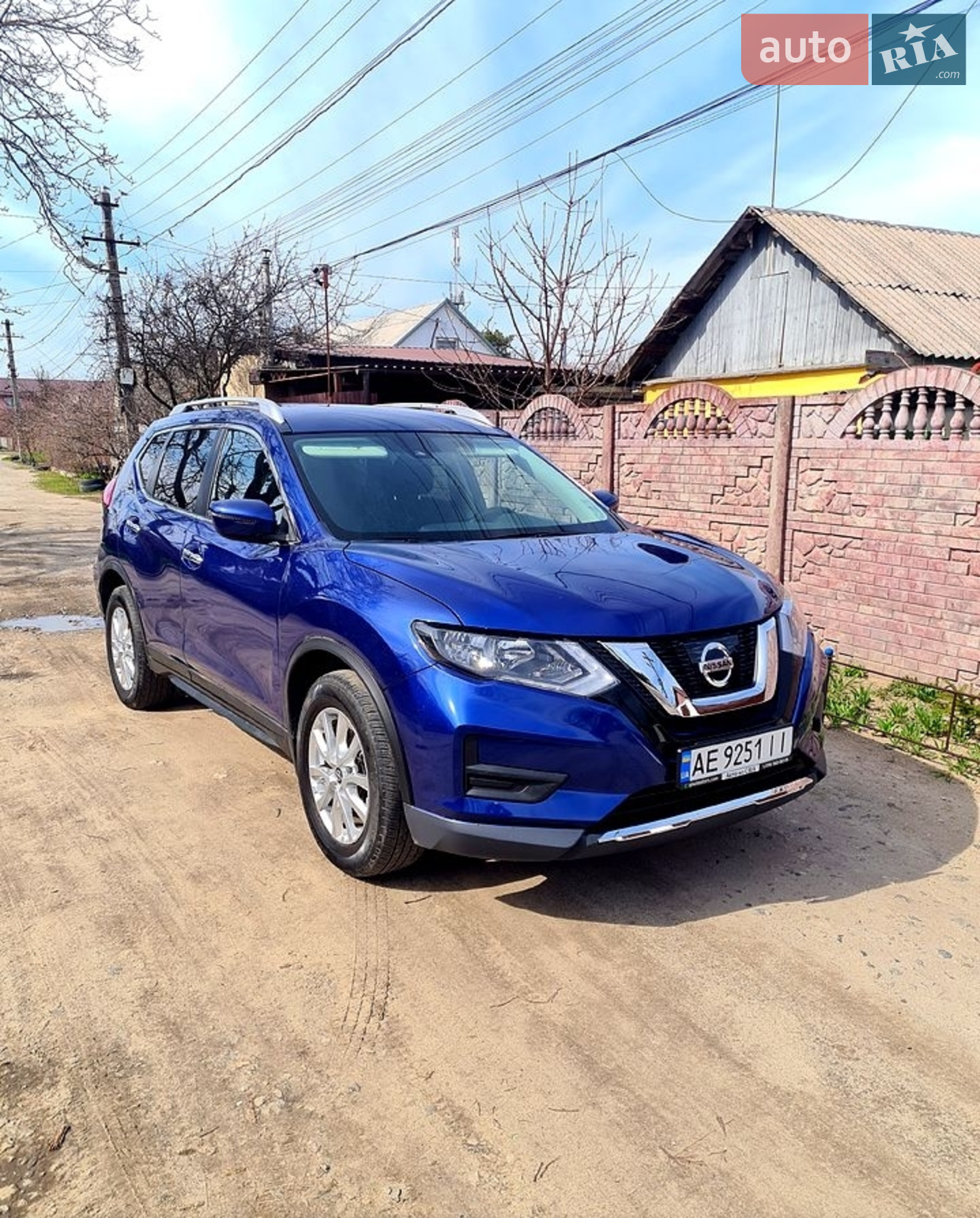 2019 Nissan Rogue - мініатюра 2