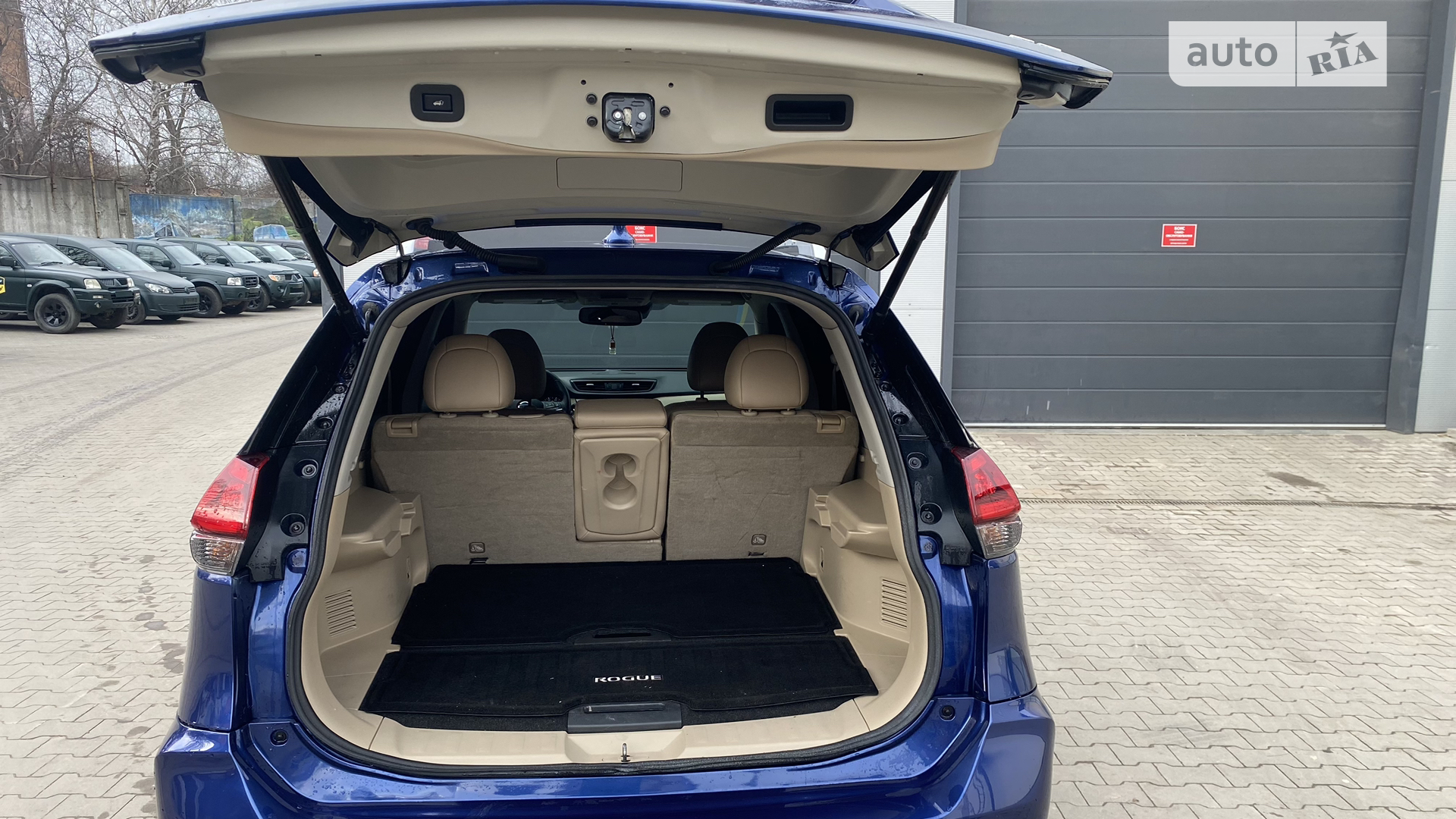 2019 Nissan Rogue - мініатюра 12