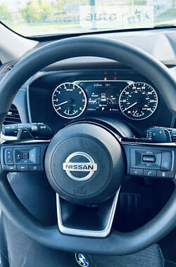 Внедорожник / Кроссовер Nissan Rogue 2020 в Каменском