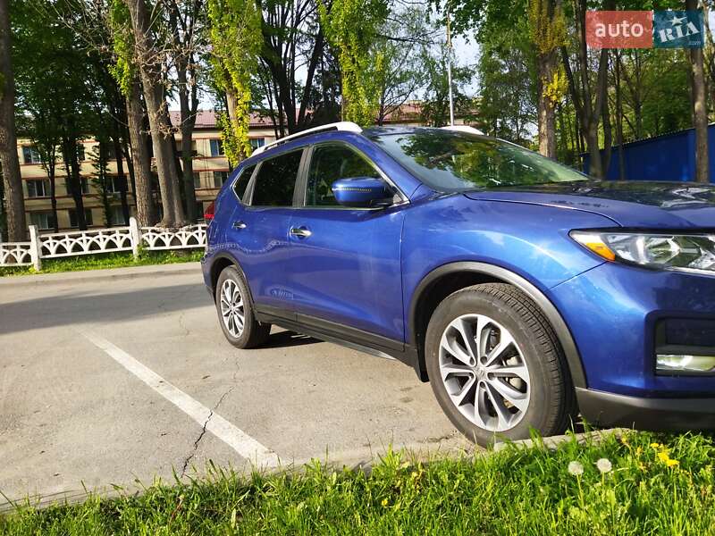 Позашляховик / Кросовер Nissan Rogue 2018 в Вінниці