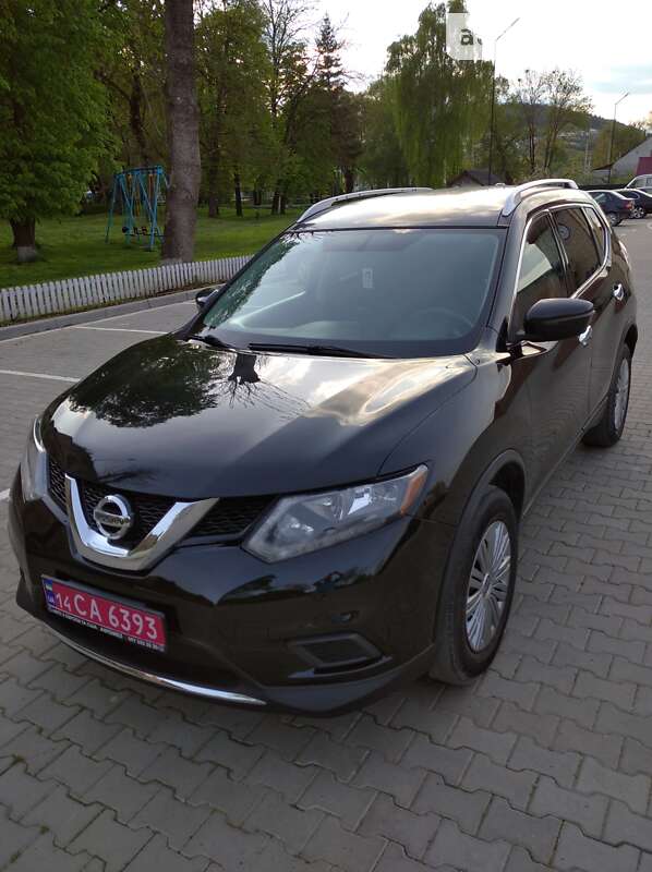 Внедорожник / Кроссовер Nissan Rogue 2015 в Тернополе