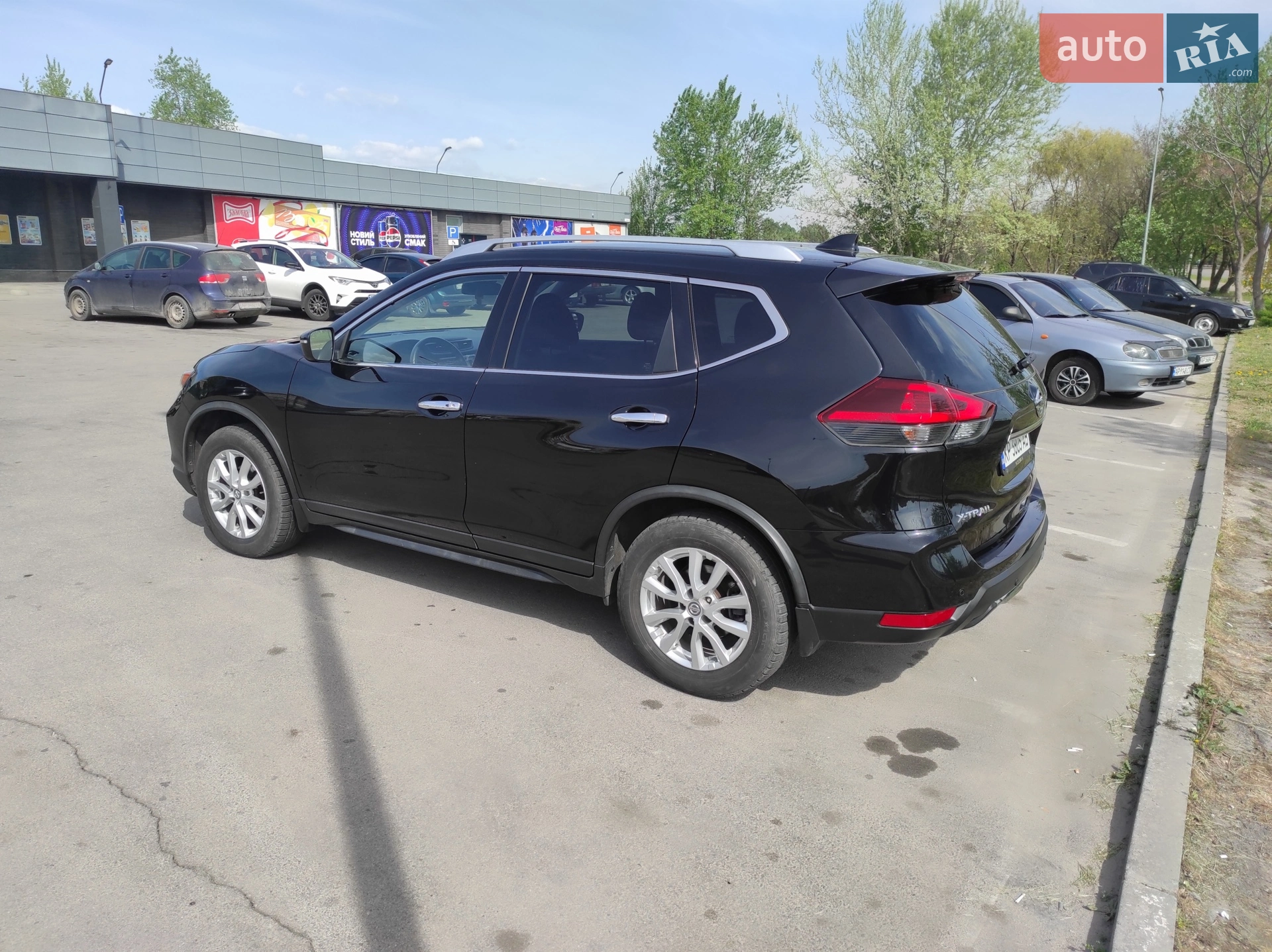 2018 Nissan Rogue - мініатюра 9