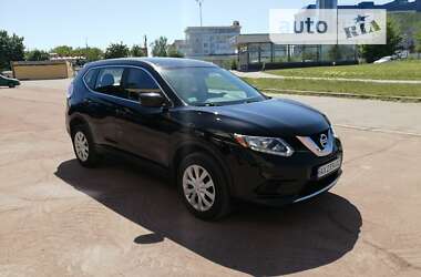 Внедорожник / Кроссовер Nissan Rogue 2016 в Харькове