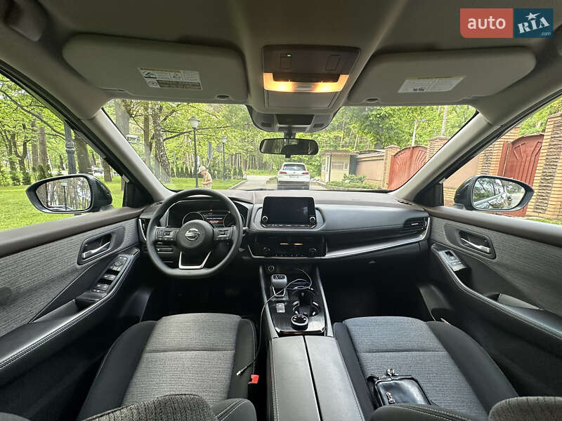 Внедорожник / Кроссовер Nissan Rogue 2021 в Чернигове