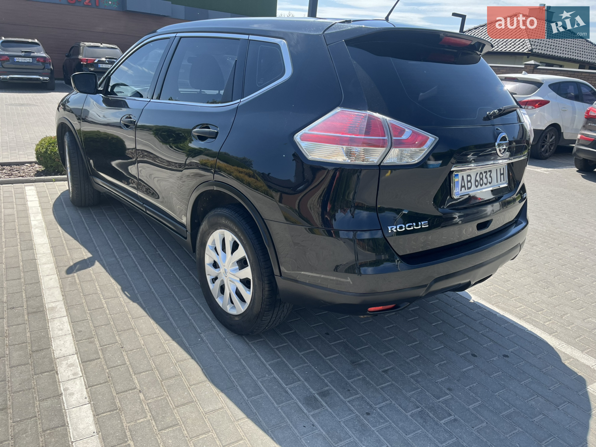 2016 Nissan Rogue - мініатюра 9