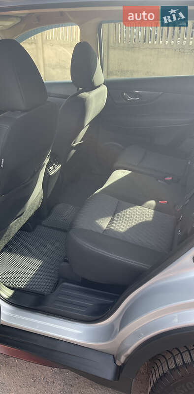 Внедорожник / Кроссовер Nissan Rogue 2019 в Днепре фото 6 Внедорожник / Кроссовер Nissan Rogue 2019 в Днепре