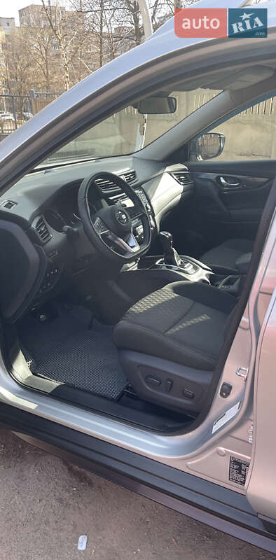 Внедорожник / Кроссовер Nissan Rogue 2019 в Днепре фото 16 Внедорожник / Кроссовер Nissan Rogue 2019 в Днепре