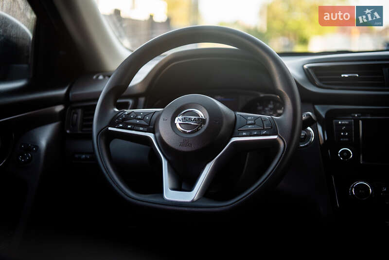 Позашляховик / Кросовер Nissan Rogue 2018 в Рівному