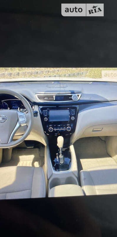 Позашляховик / Кросовер Nissan Rogue 2014 в Києві