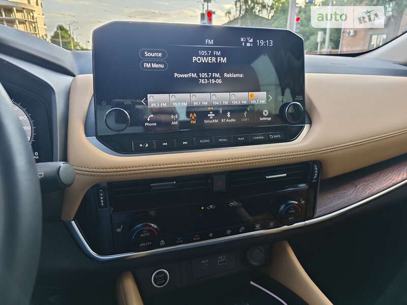 Внедорожник / Кроссовер Nissan Rogue 2022 в Харькове