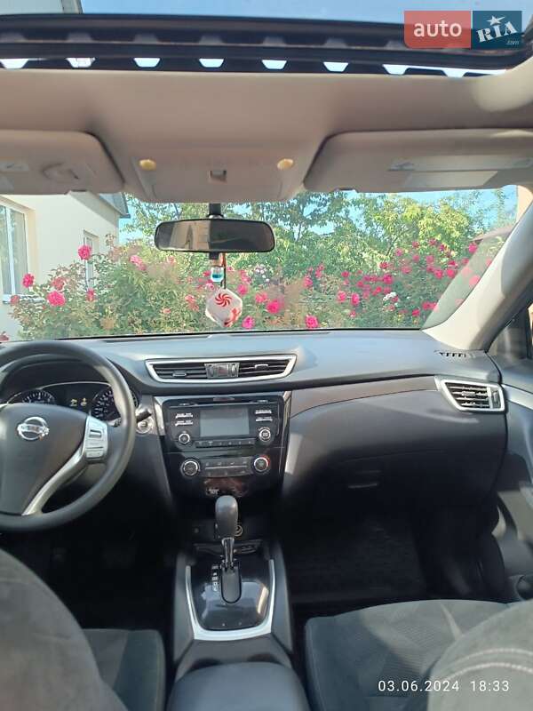 Позашляховик / Кросовер Nissan Rogue 2015 в Шаргороді