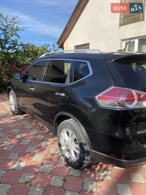 Позашляховик / Кросовер Nissan Rogue 2015 в Шаргороді