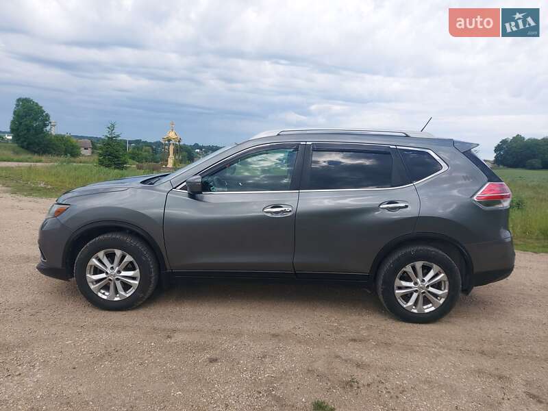 Внедорожник / Кроссовер Nissan Rogue 2015 в Тернополе