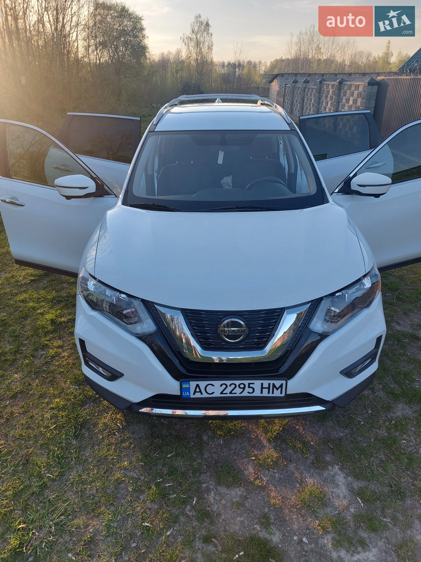 2017 Nissan Rogue - мініатюра 4