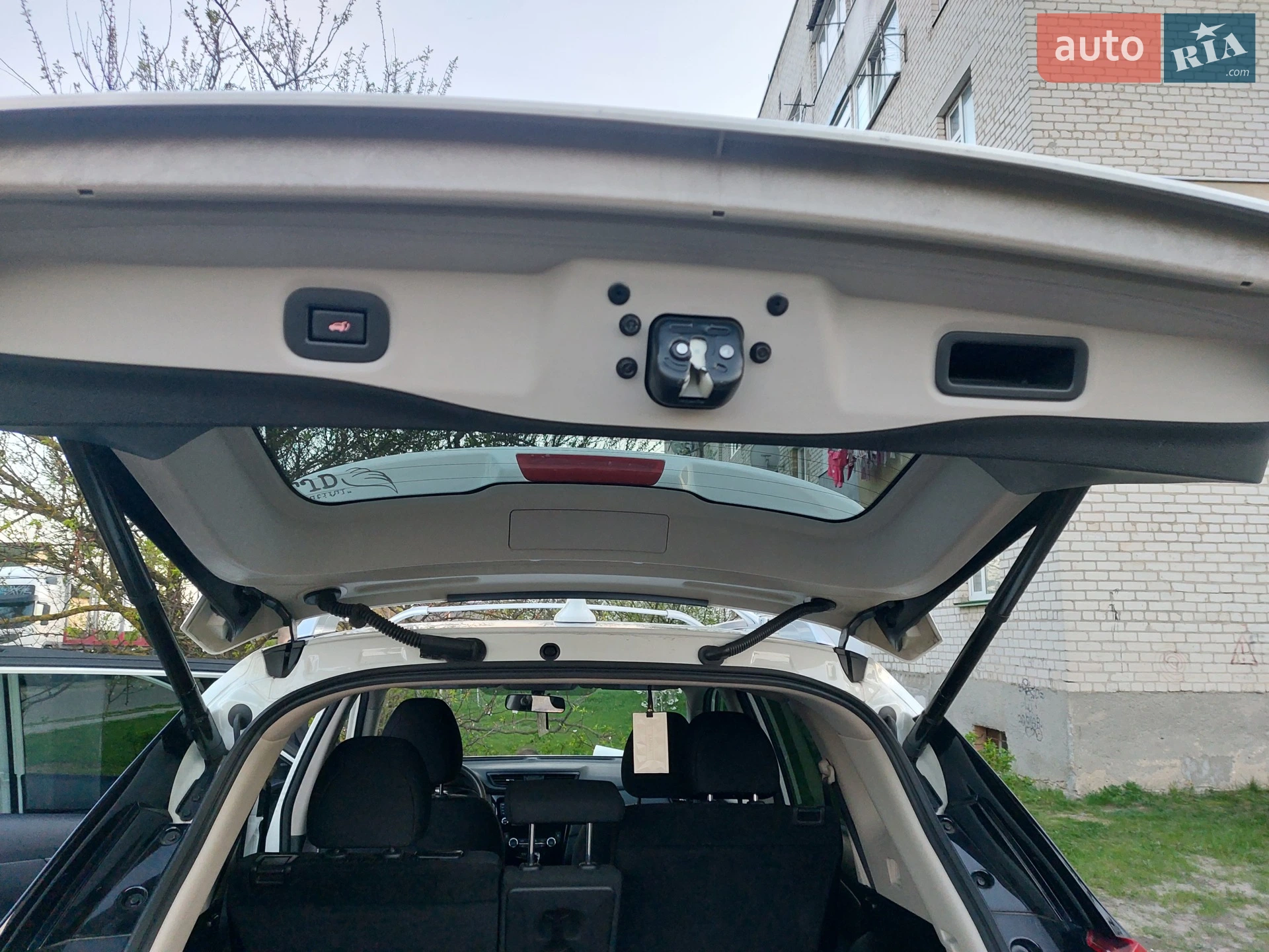 2017 Nissan Rogue - мініатюра 17