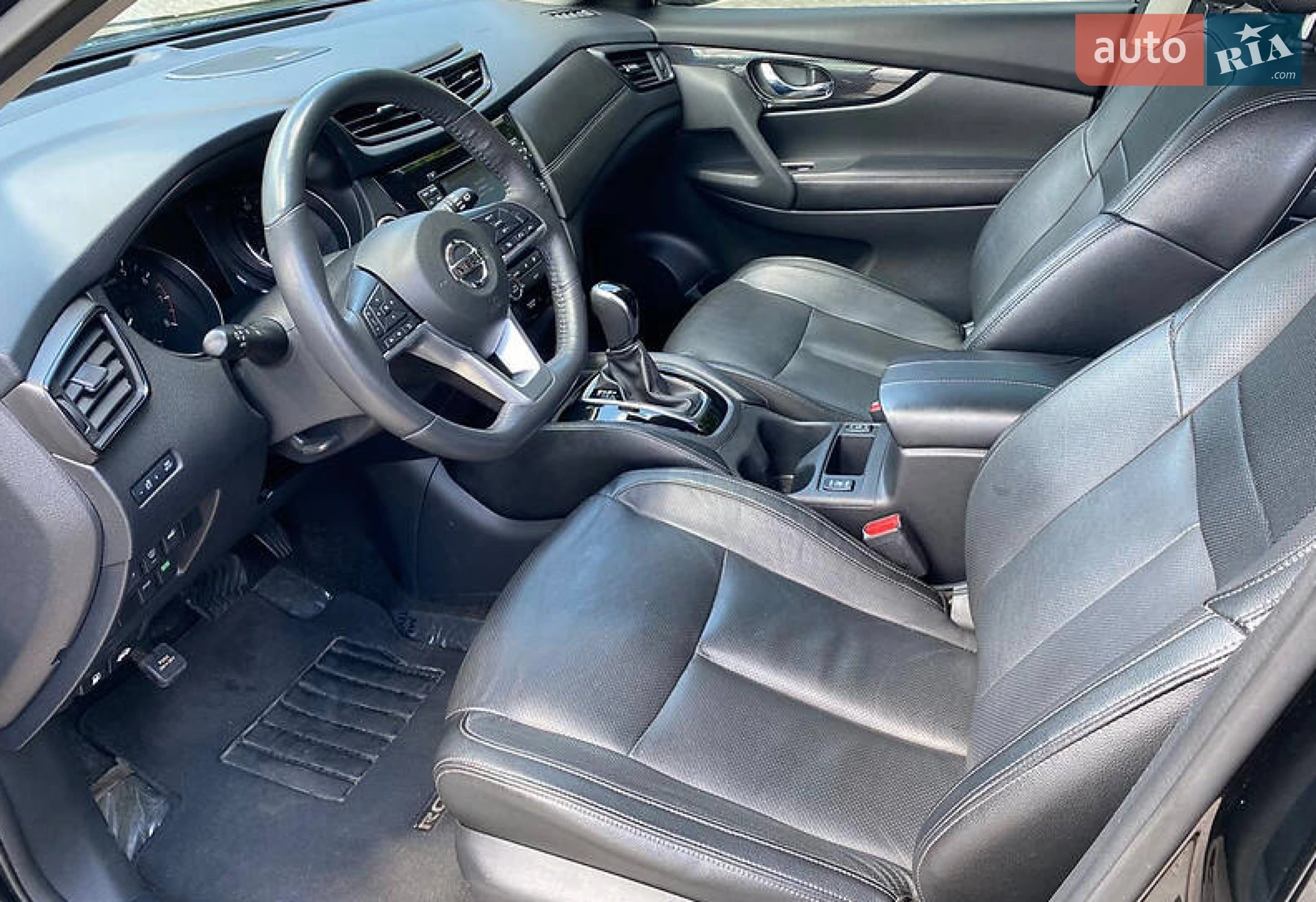 2017 Nissan Rogue - мініатюра 12
