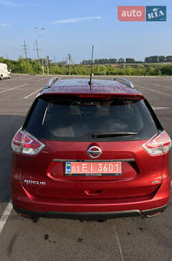 Внедорожник / Кроссовер Nissan Rogue 2015 в 