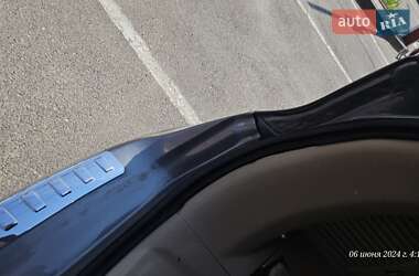 Внедорожник / Кроссовер Nissan Rogue 2014 в 