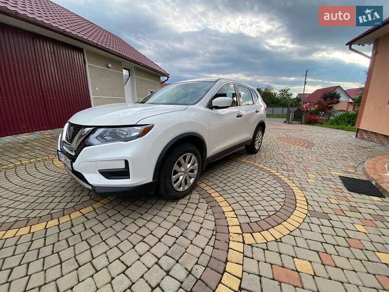 Nissan Rogue 2018