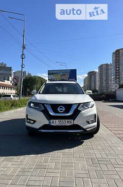 Позашляховик / Кросовер Nissan Rogue 2018 в Броварах