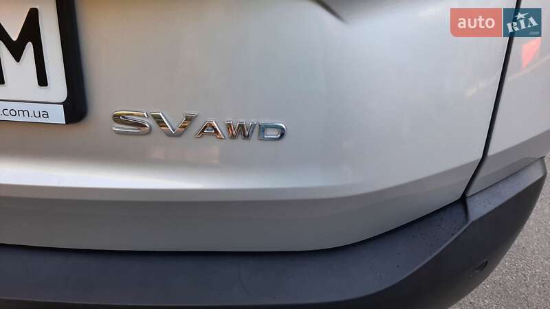 Позашляховик / Кросовер Nissan Rogue 2021 в Вишневому фото 36 Позашляховик / Кросовер Nissan Rogue 2021 в Вишневому