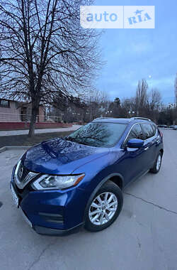 Позашляховик / Кросовер Nissan Rogue 2017 в Вінниці