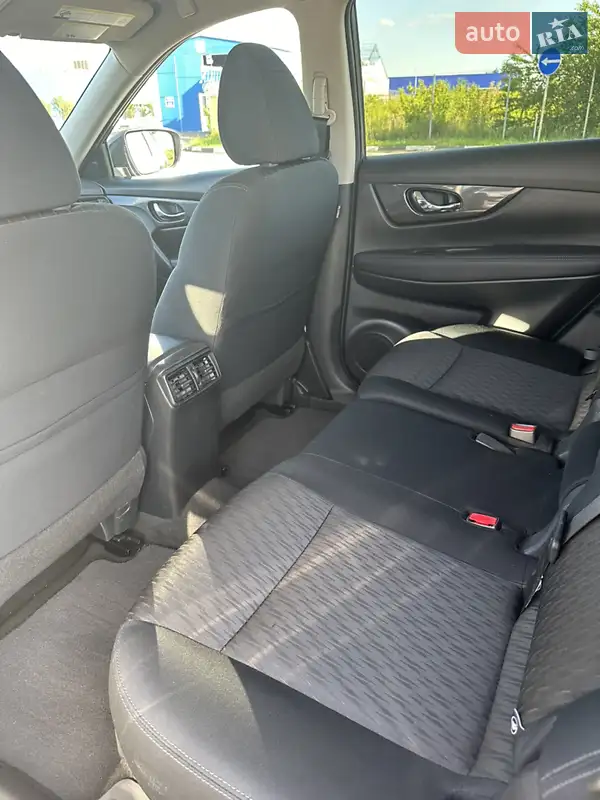 Nissan Rogue 2017 VIN KNMAT2MV4JP506744 фото оголошення 16 з 68