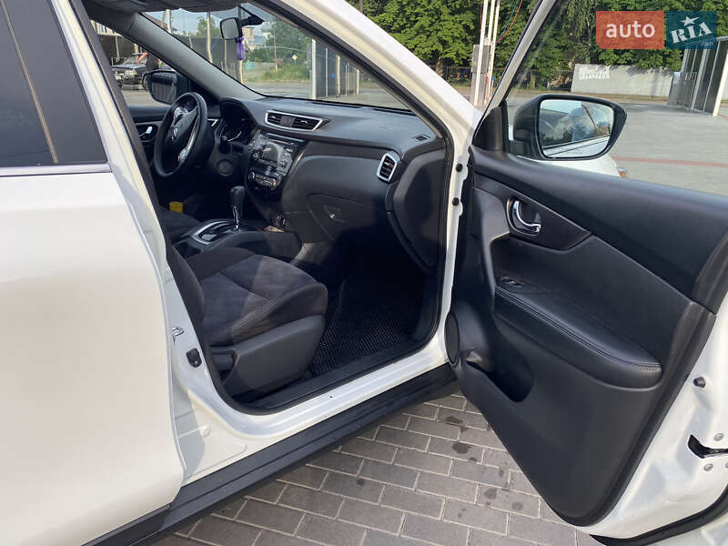 Внедорожник / Кроссовер Nissan Rogue 2015 в Киеве фото 6 Внедорожник / Кроссовер Nissan Rogue 2015 в Киеве