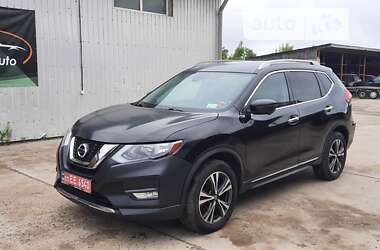 Позашляховик / Кросовер Nissan Rogue 2017 в Рівному