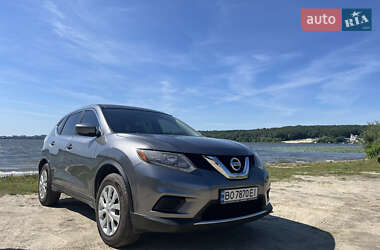 Внедорожник / Кроссовер Nissan Rogue 2015 в Тернополе