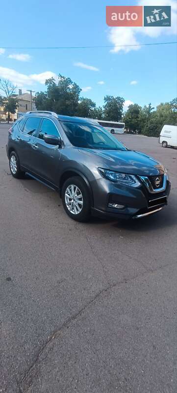Внедорожник / Кроссовер Nissan Rogue 2016 в Покрове