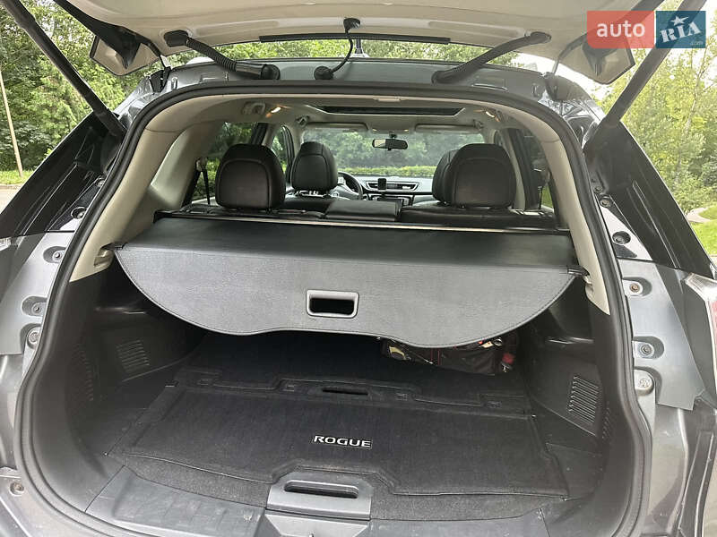 Позашляховик / Кросовер Nissan Rogue 2014 в Києві