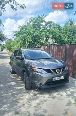 Внедорожник / Кроссовер Nissan Rogue 2017 в Луцке