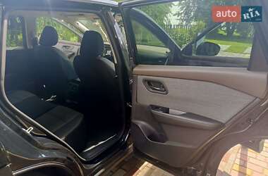Внедорожник / Кроссовер Nissan Rogue 2021 в Киеве