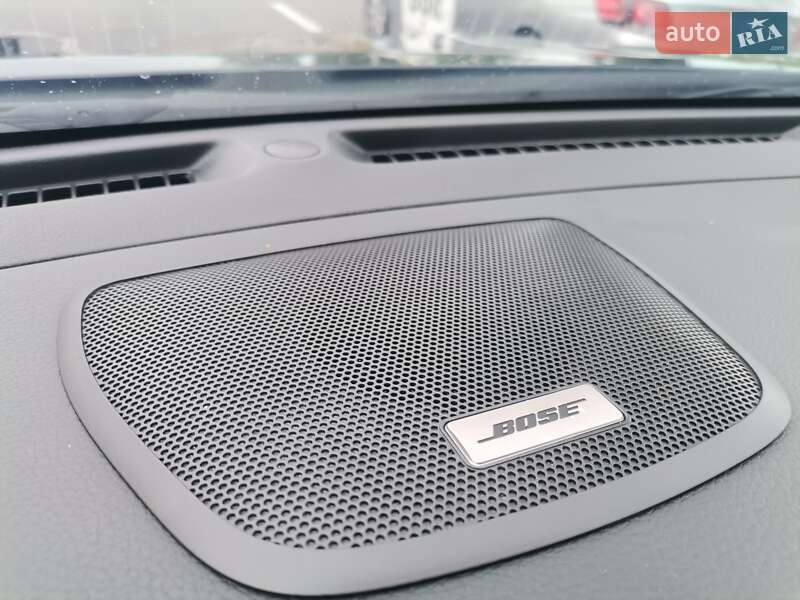 Внедорожник / Кроссовер Nissan Rogue 2019 в Вишневом