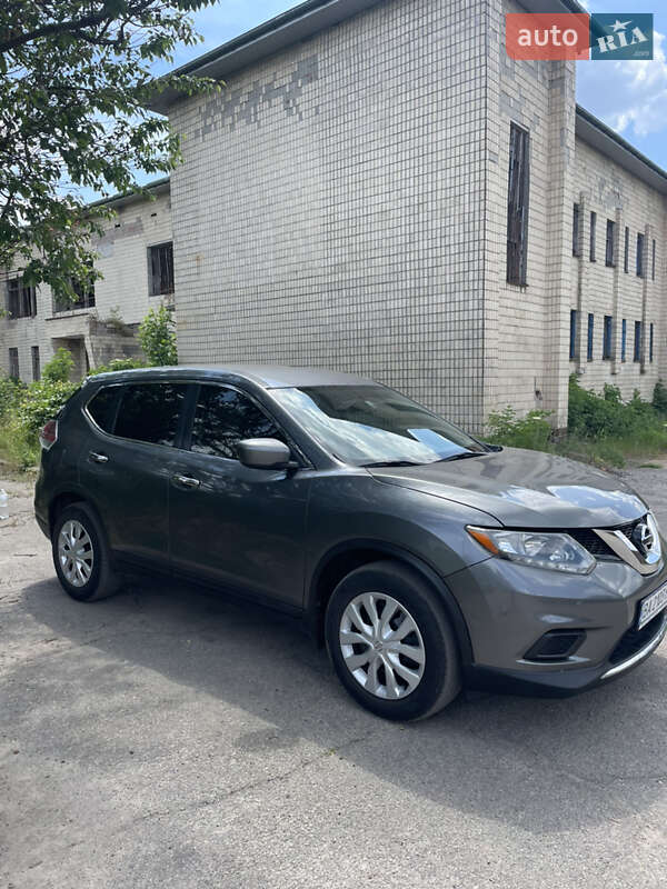 Позашляховик / Кросовер Nissan Rogue 2016 в Петровому