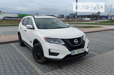 Позашляховик / Кросовер Nissan Rogue 2016 в Миколаєві