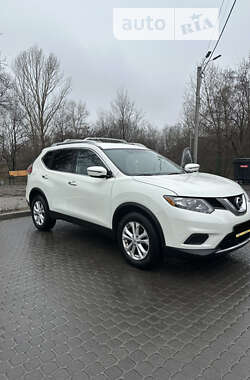 Внедорожник / Кроссовер Nissan Rogue 2016 в Каменском